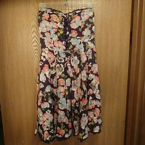 Floral print strapless dress